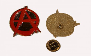METALPIN ANARCHY RED