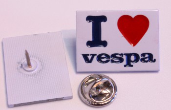 I LOVE VESPA PIN