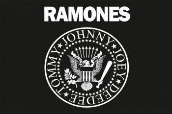 RAMONES FLAG