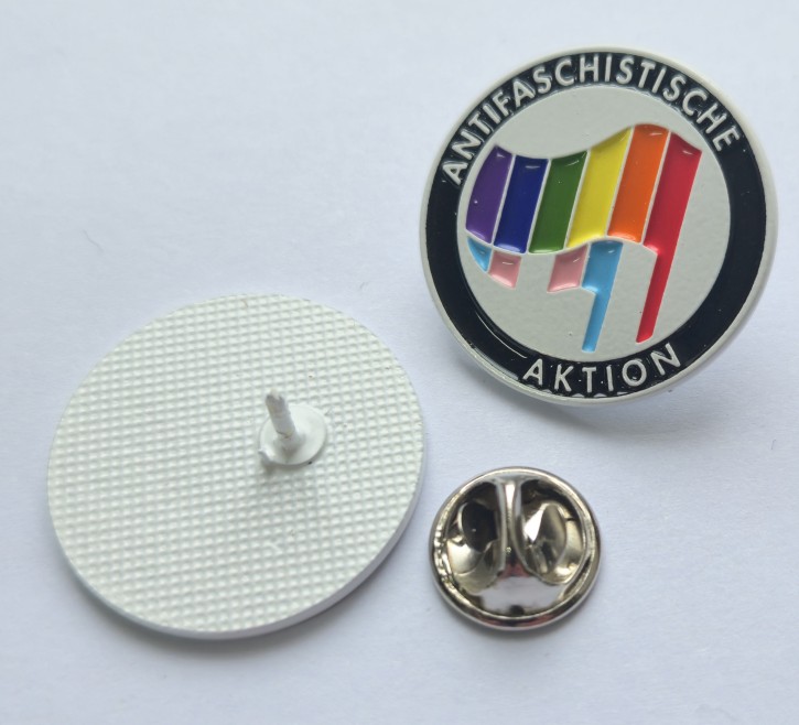 ANTIFASCHISTISCHE AKTION (LSBTIQ) PIN